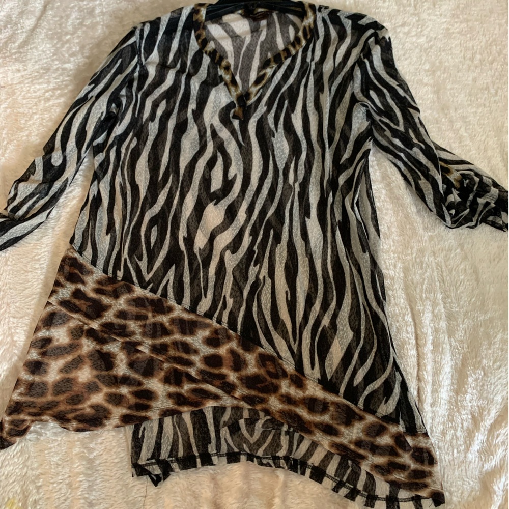 Black & tan long slip over tunic mid sleeve size lg